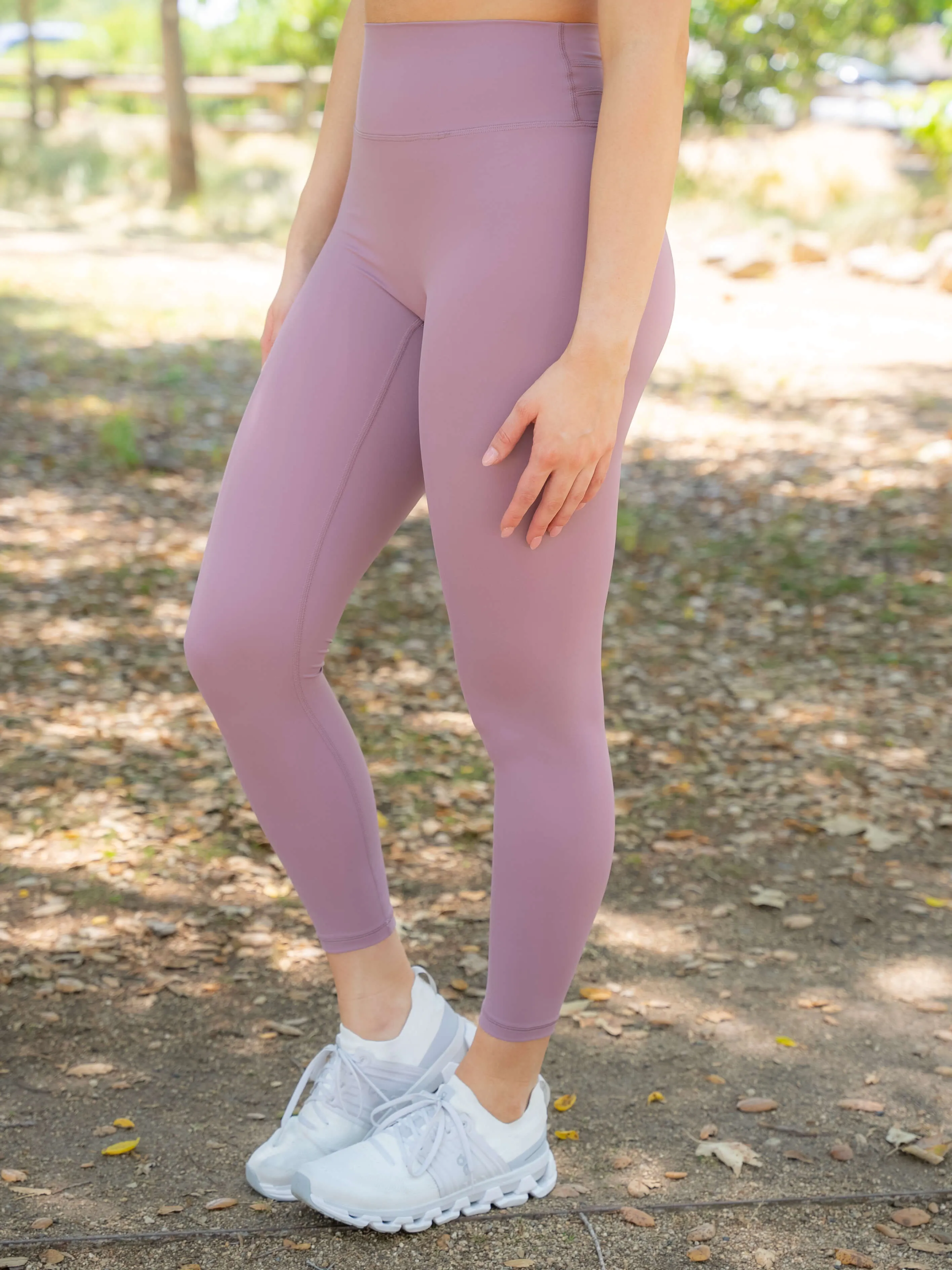 High-Waisted AirFlow Leggings